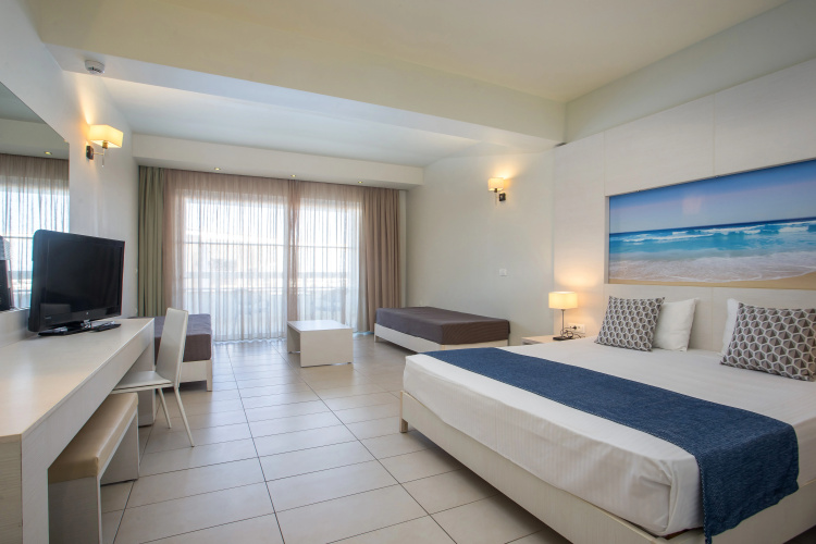 Lindos White Hotel & Suites