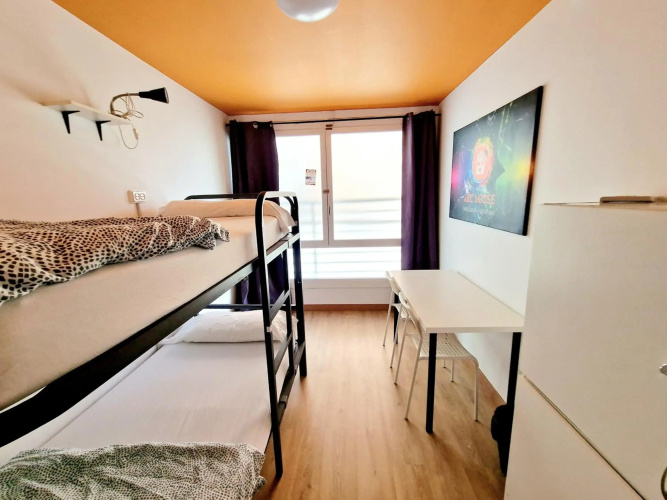Arc House Barcelona Hotel