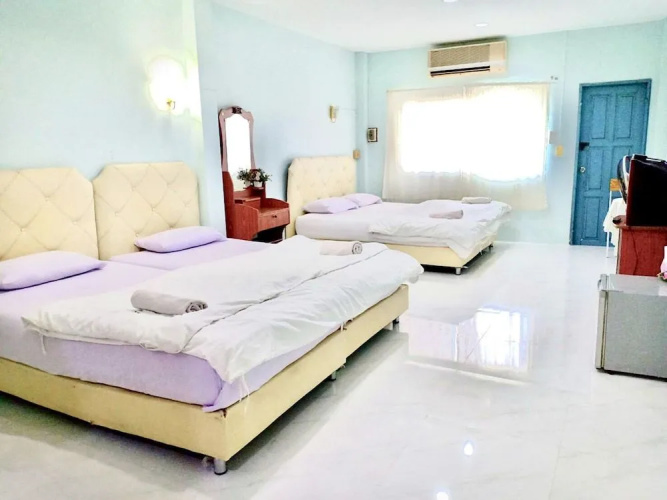 Ranong Boutique Hotel and Mall