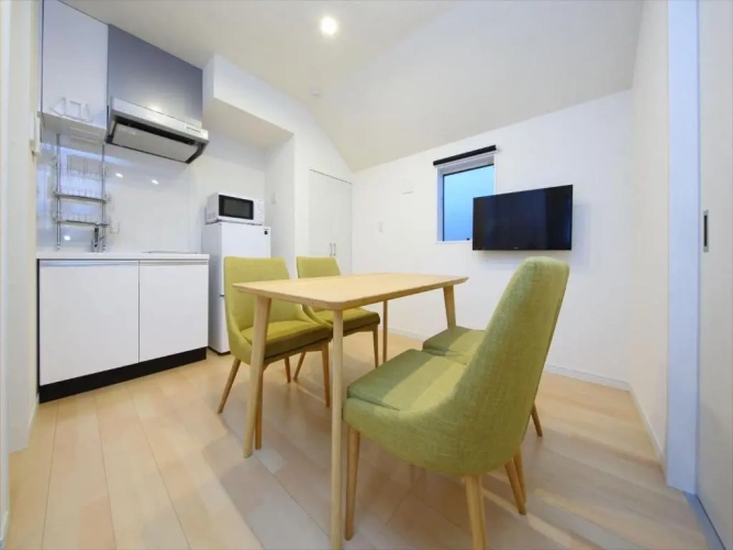 1 Bedroom Apartment