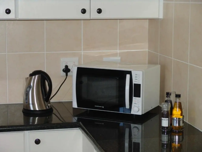 2 Bedrooms Quadruple Apartment