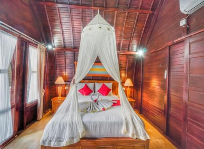 Hotra Hill Cottage