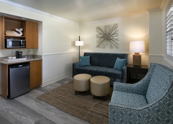Superior Quadruple Suite with balcony and with ocean view