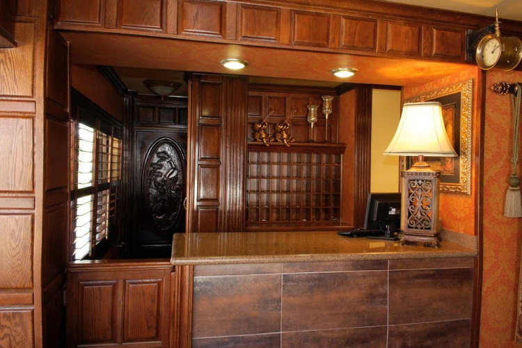 El Dorado Inn