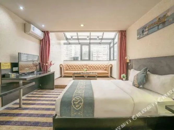 Double Suite