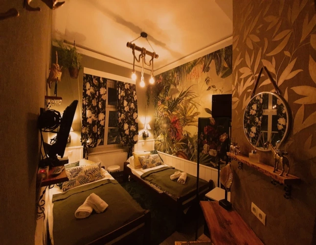 Economy Twin room