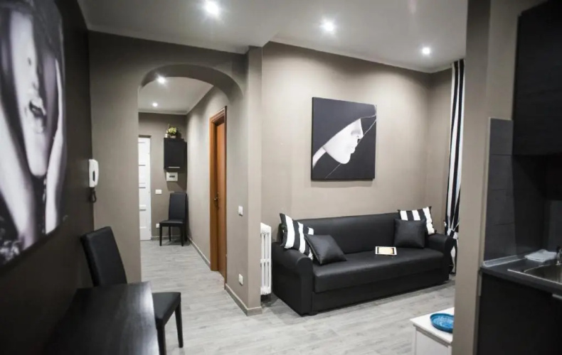 Costantino Secondo Guest House