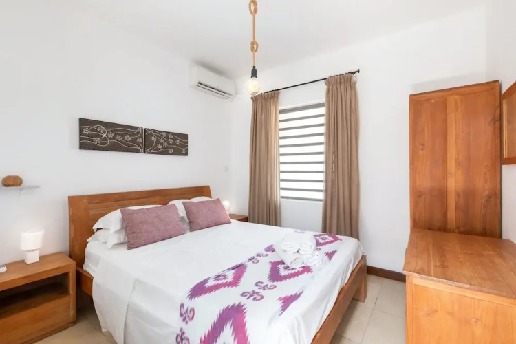 Athena Villa D10
