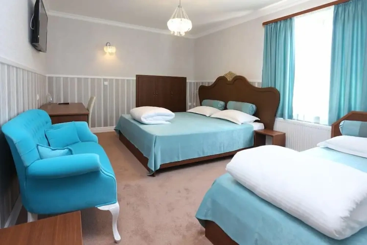 Deluxe Triple room