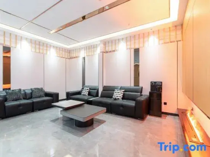 Huating Hotel