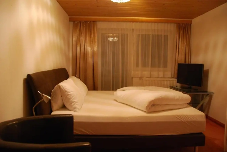 2 Bedrooms Suite