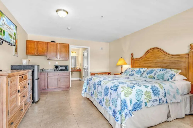 Bonefish Bay Motel