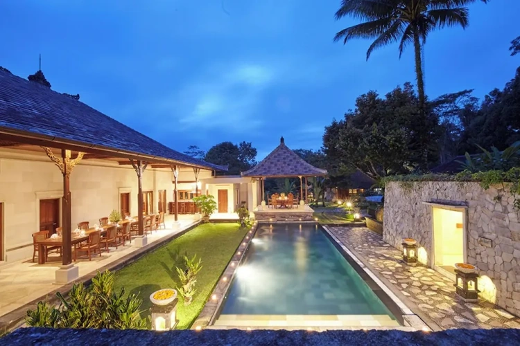 2 Bedrooms Royal Villa with balcony