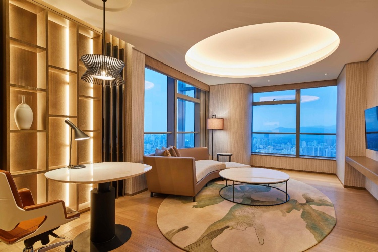 Double Suite with park view