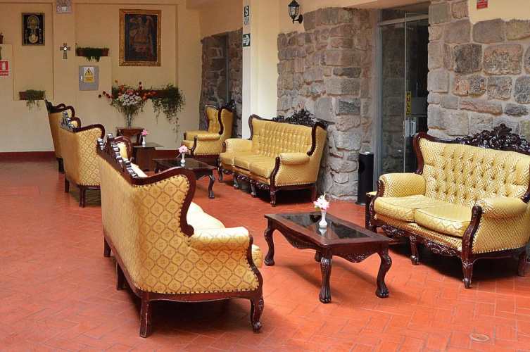 Hotel Siete Ventanas