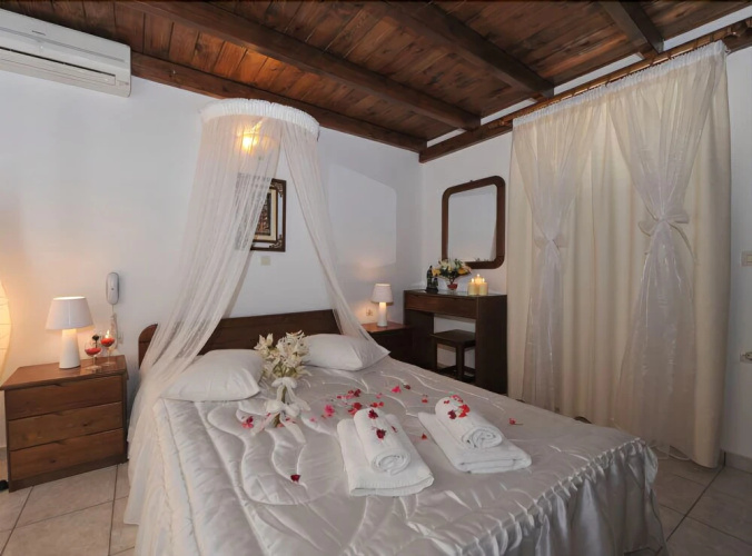 Kiklamino Studios & Apartments