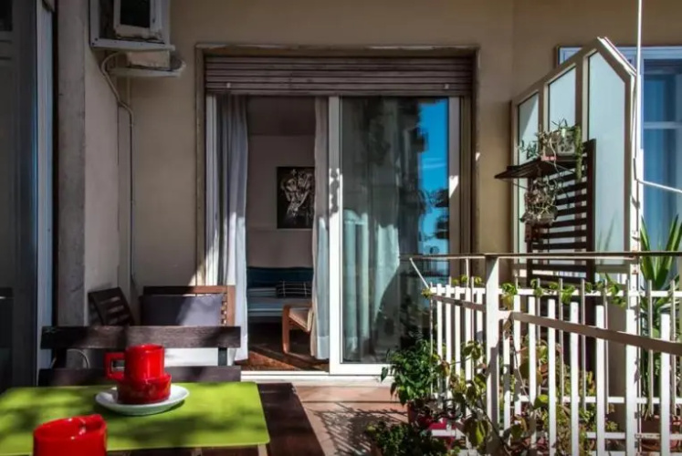 Naima Sea View Design Apartment