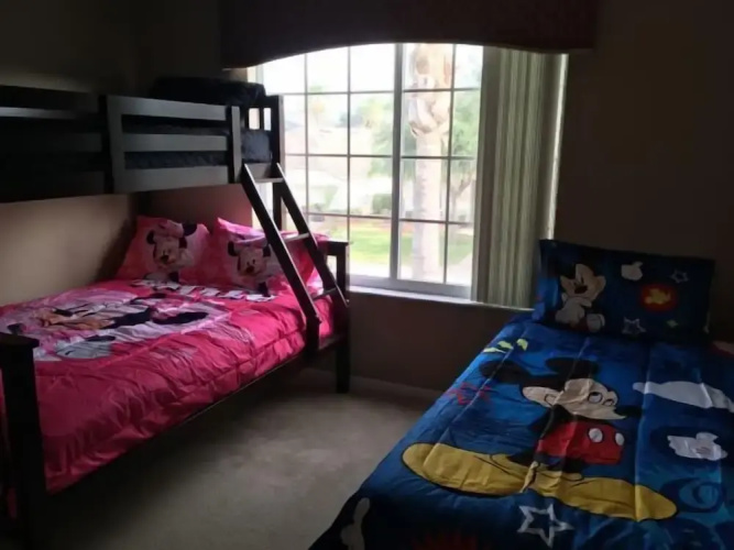 5 Bedroom Highgate Park Villa