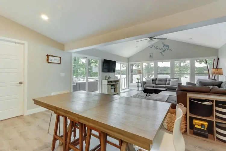 3 Bedrooms Cottage