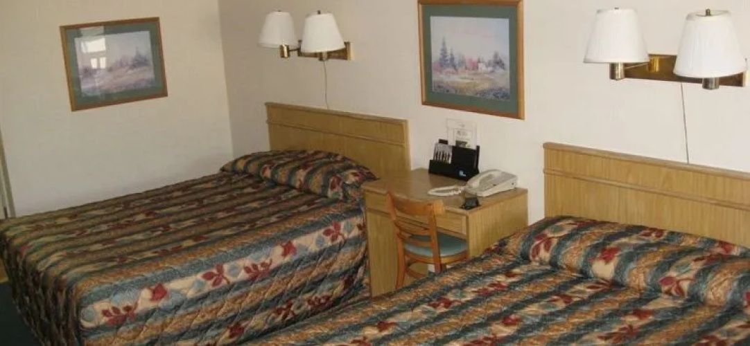 Gold Country Inn