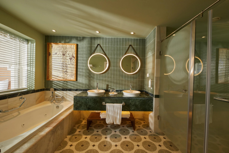 Bahia Principe Luxury Esmeralda - All Inclusive - Newly Renovated