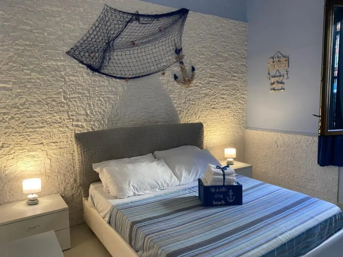 Standard Triple room with view