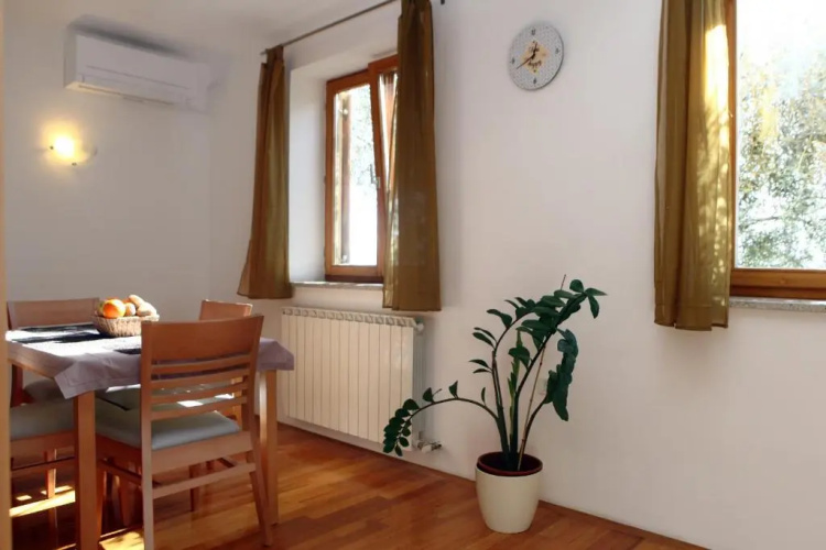 Peaceful Apartment Ankaran SP