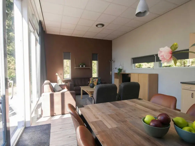 Modern Bungalow With Parking