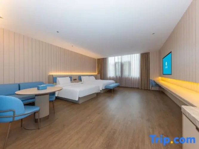 Standard Family room