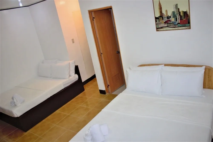 Standard Quadruple room
