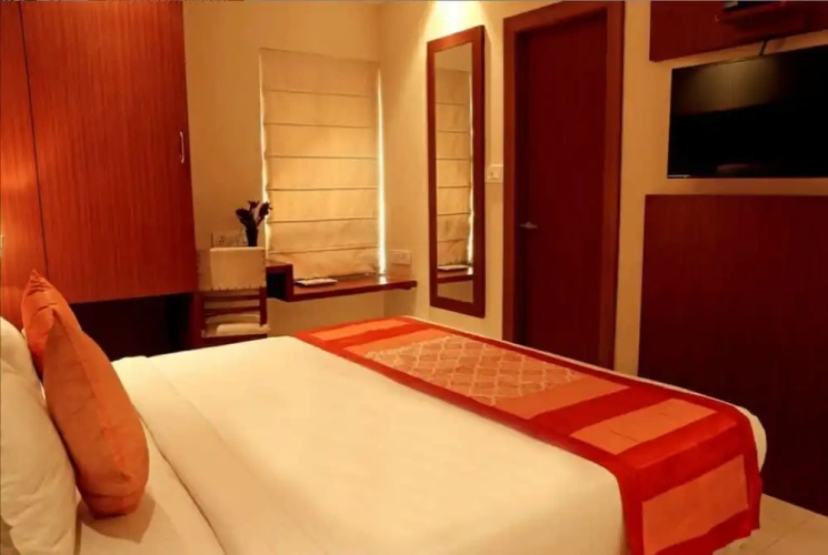 Deluxe Double room with view