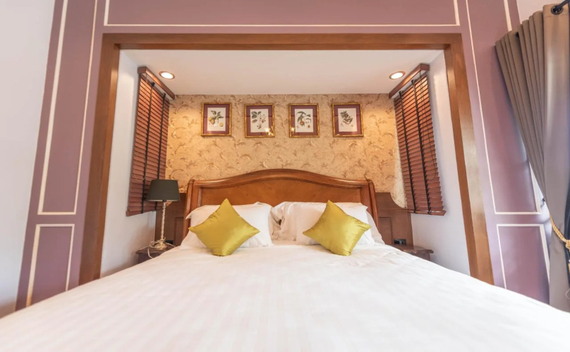 V heritage villa chiangmai