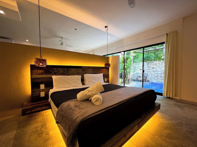 Kuun Taak Tulum