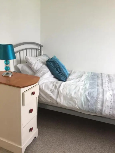 Lottie'S Place