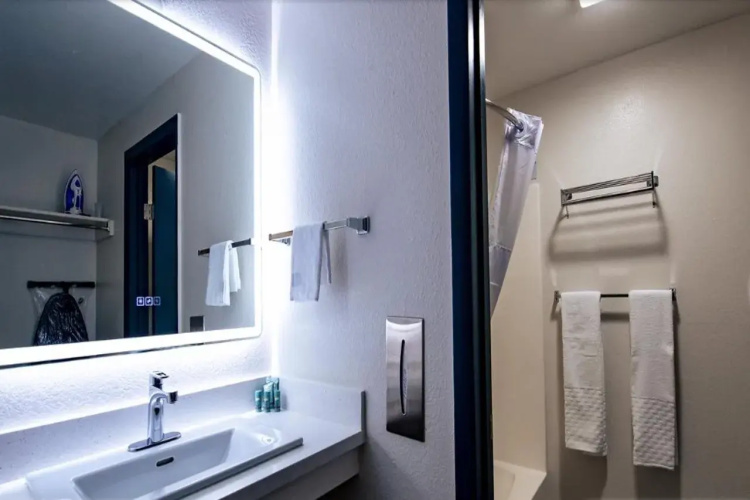 Surestay By Best Western Forsyth