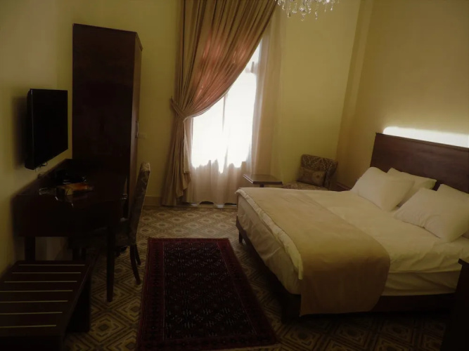 La PLace Hotel