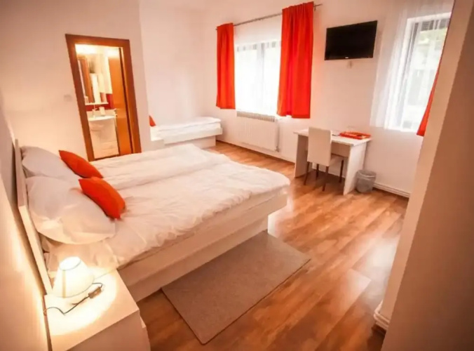 Rooms Lidija 17
