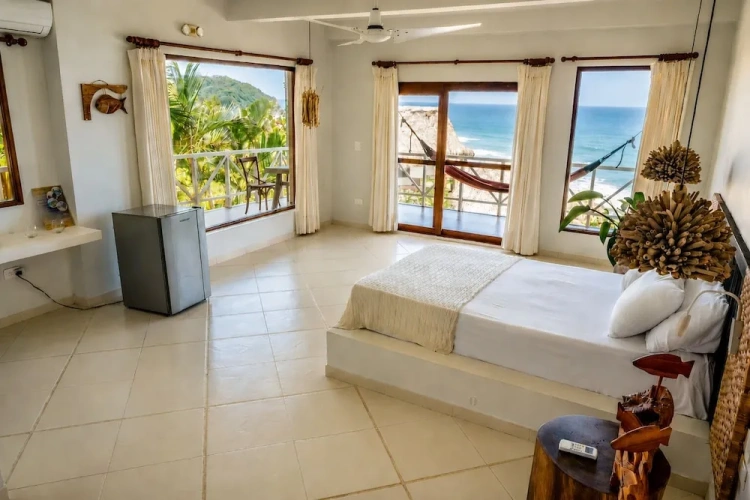 Standard Double room with view