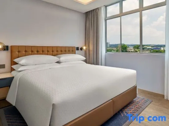 3 Bedrooms Standard Duplex room with balcony