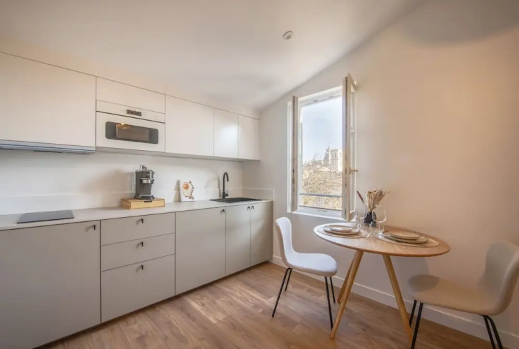 2 Bedrooms Family Apartment