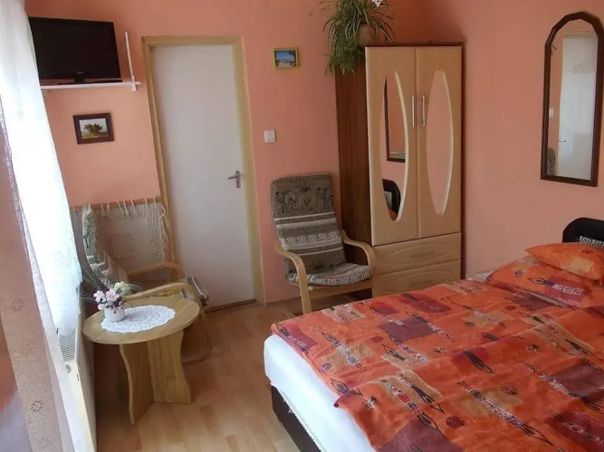 Jutka Guesthouse