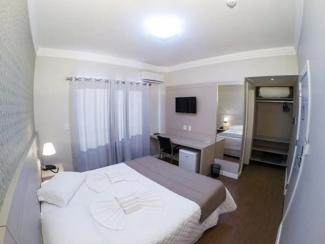 Seville Park Hotel