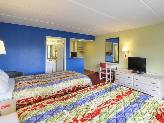 Standard Quadruple room