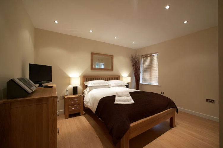 Southwich House By Esa