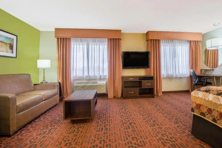 Double Suite