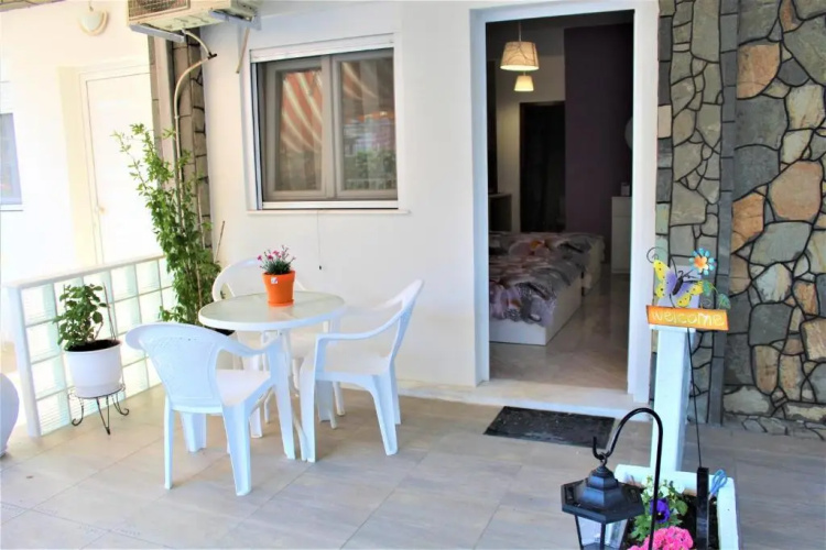Naxos studio apartment