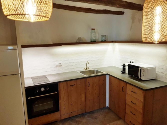 4 Bedrooms Double Cottage