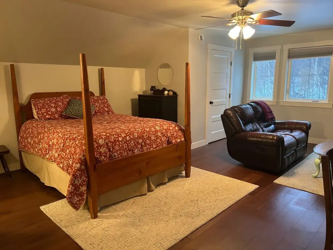 Snowgoose Pond Bed & Breakfast