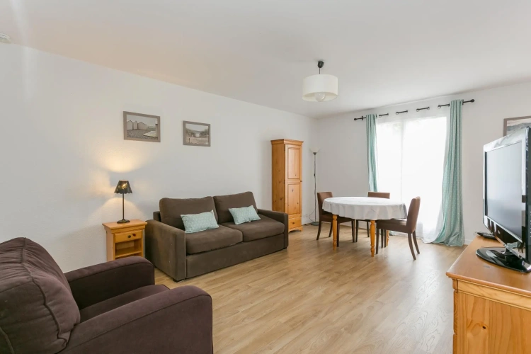2 Bedrooms Double Apartment