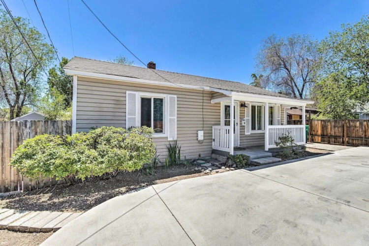 Reno Home w/ Deck: 1 Mi to Riverwalk District!